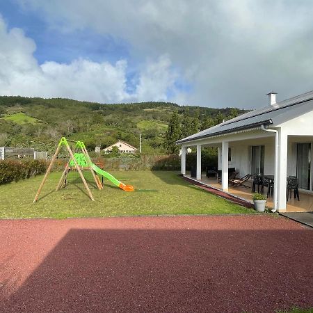 Villa Au Pied Du Volcan 르탕퐁 외부 사진